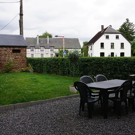 Hébergement de vacances Maison à Deux Pas Du Circuit *